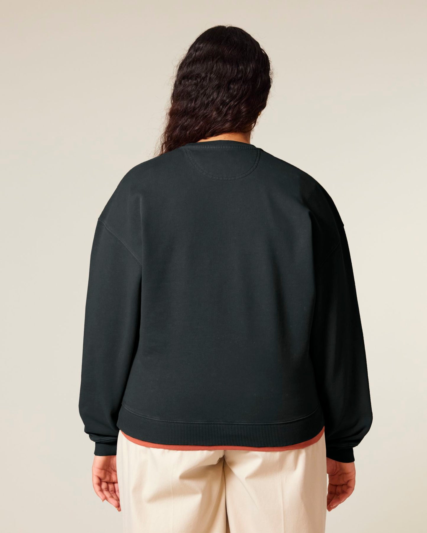 G. Dyed Black Rock - C140