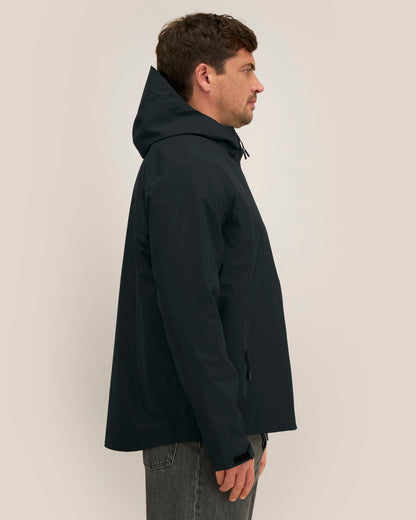 Black - C002