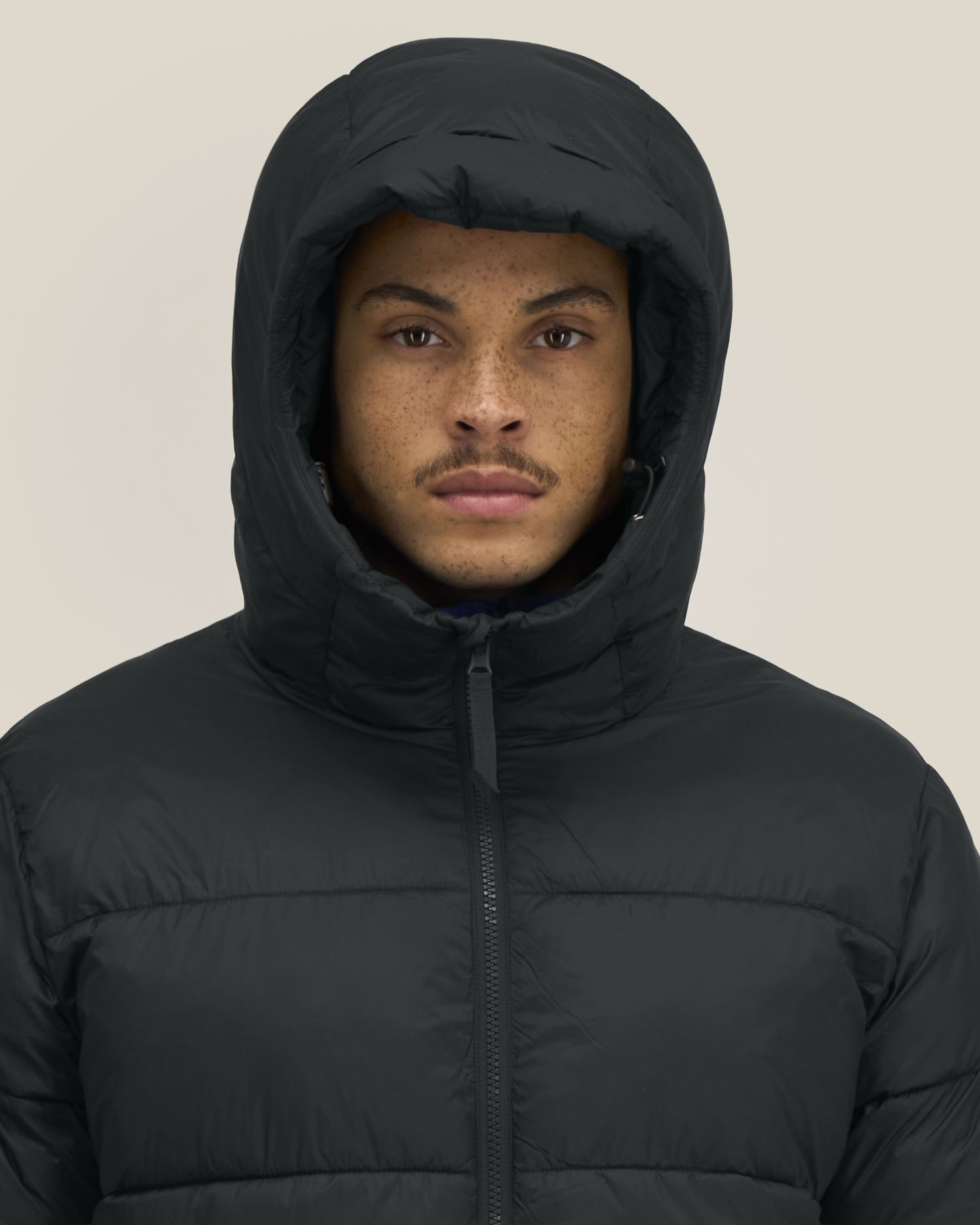 Black - C002