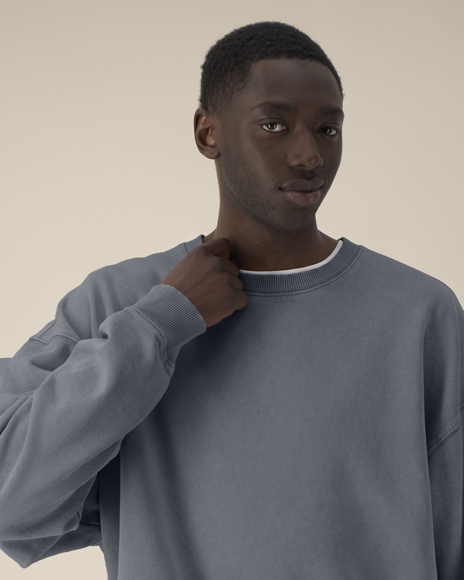 G. Dyed Anthracite - C162