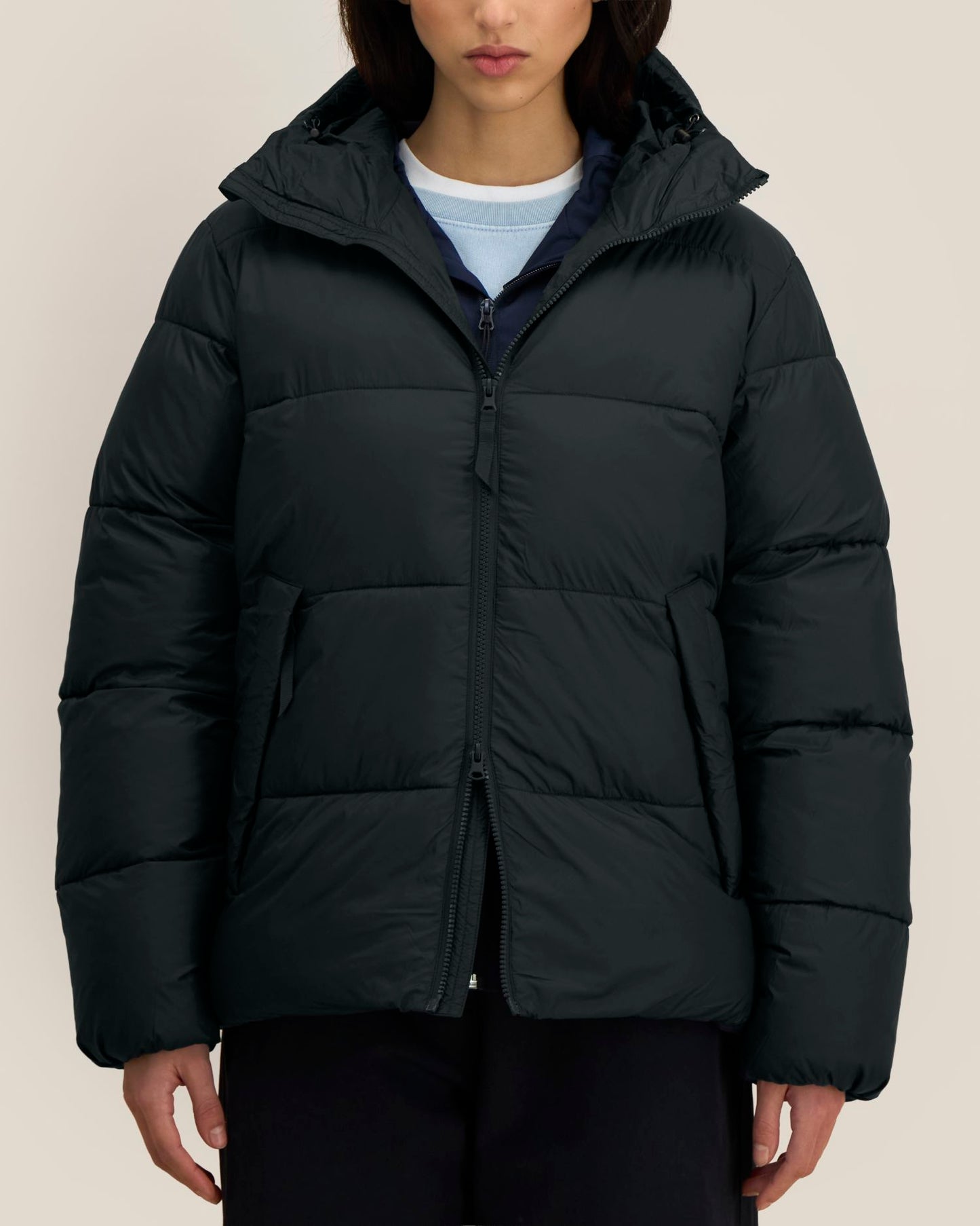 Black - C002