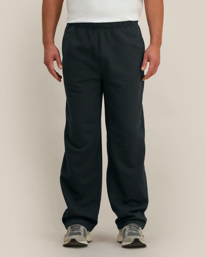 Black - C002