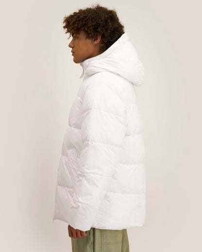 Off White - C018