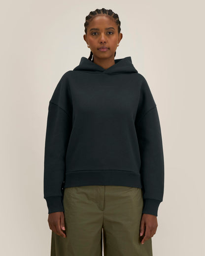 Black - C002