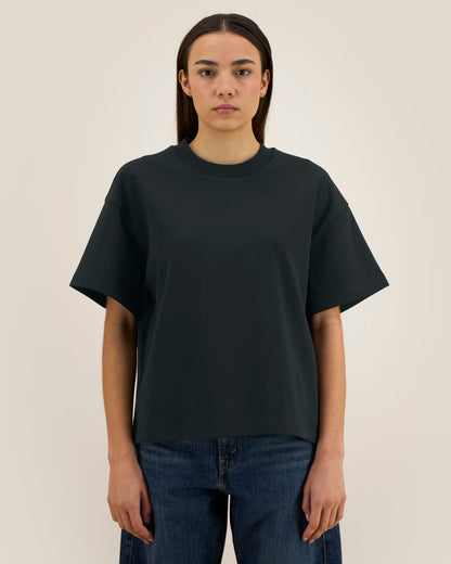 Black - C002